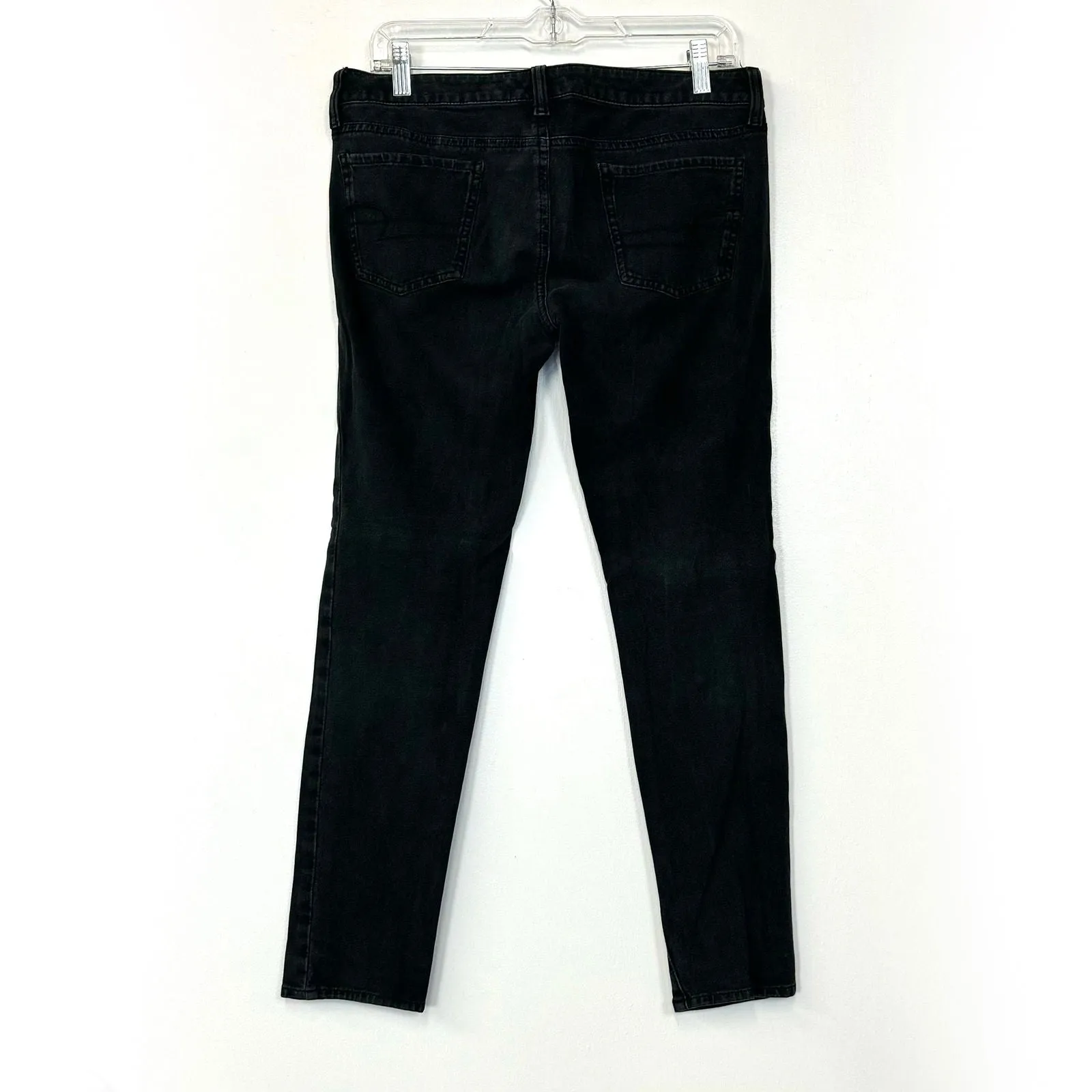 American Eagle Outfitters | Womens Legging Jeans | Color: Black | Size: 10 | Pre-Owned