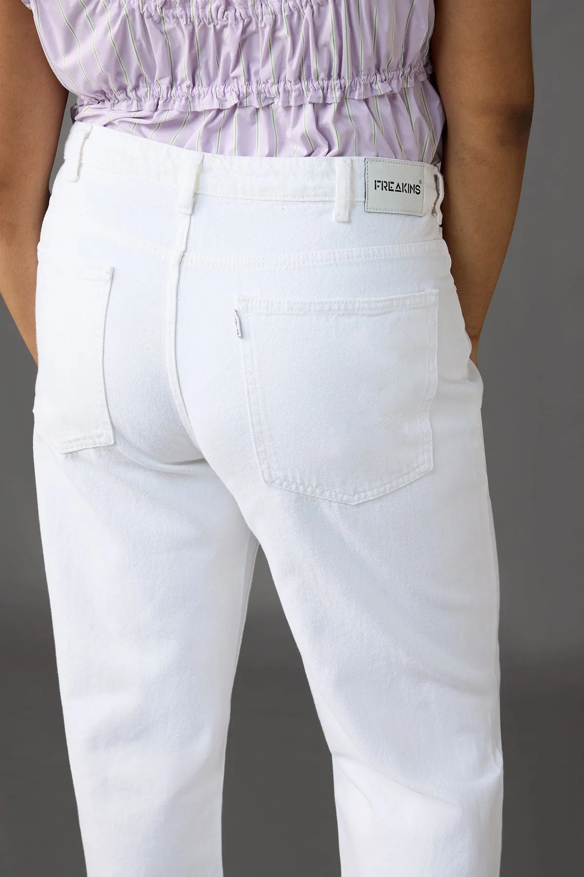 Arctic Chic White Curve Tapered Jeans