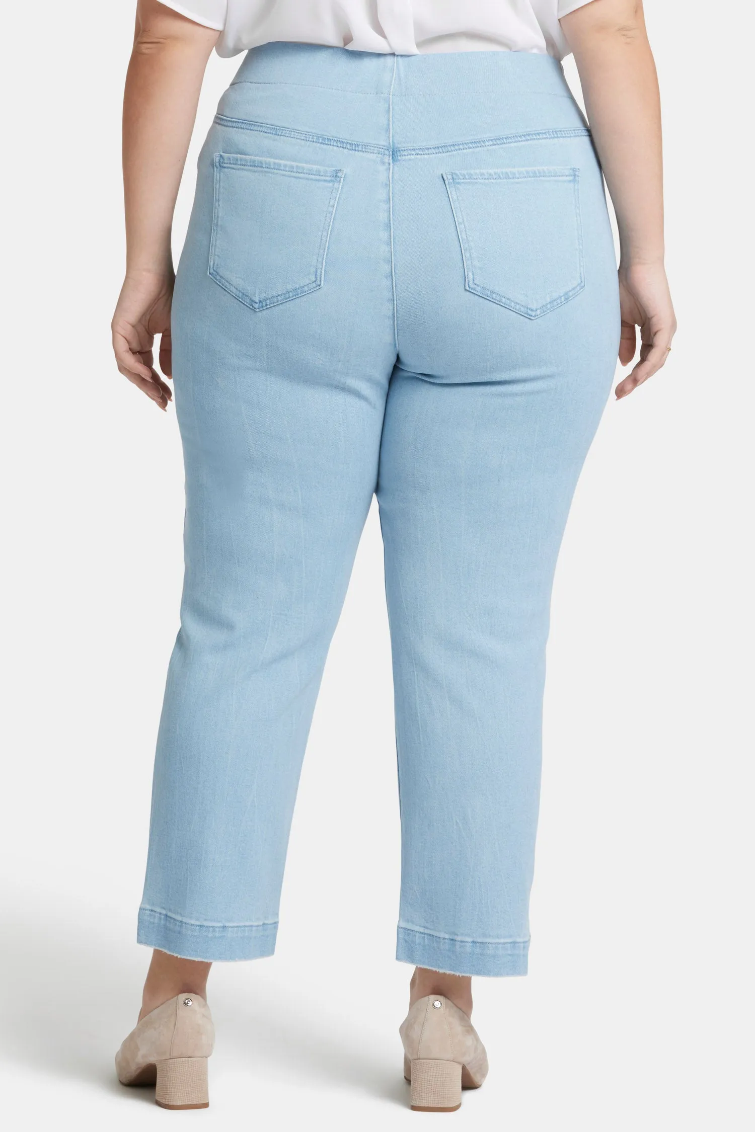 Bailey Relaxed Straight Ankle Pull-On Jeans In Plus Size - Santorini