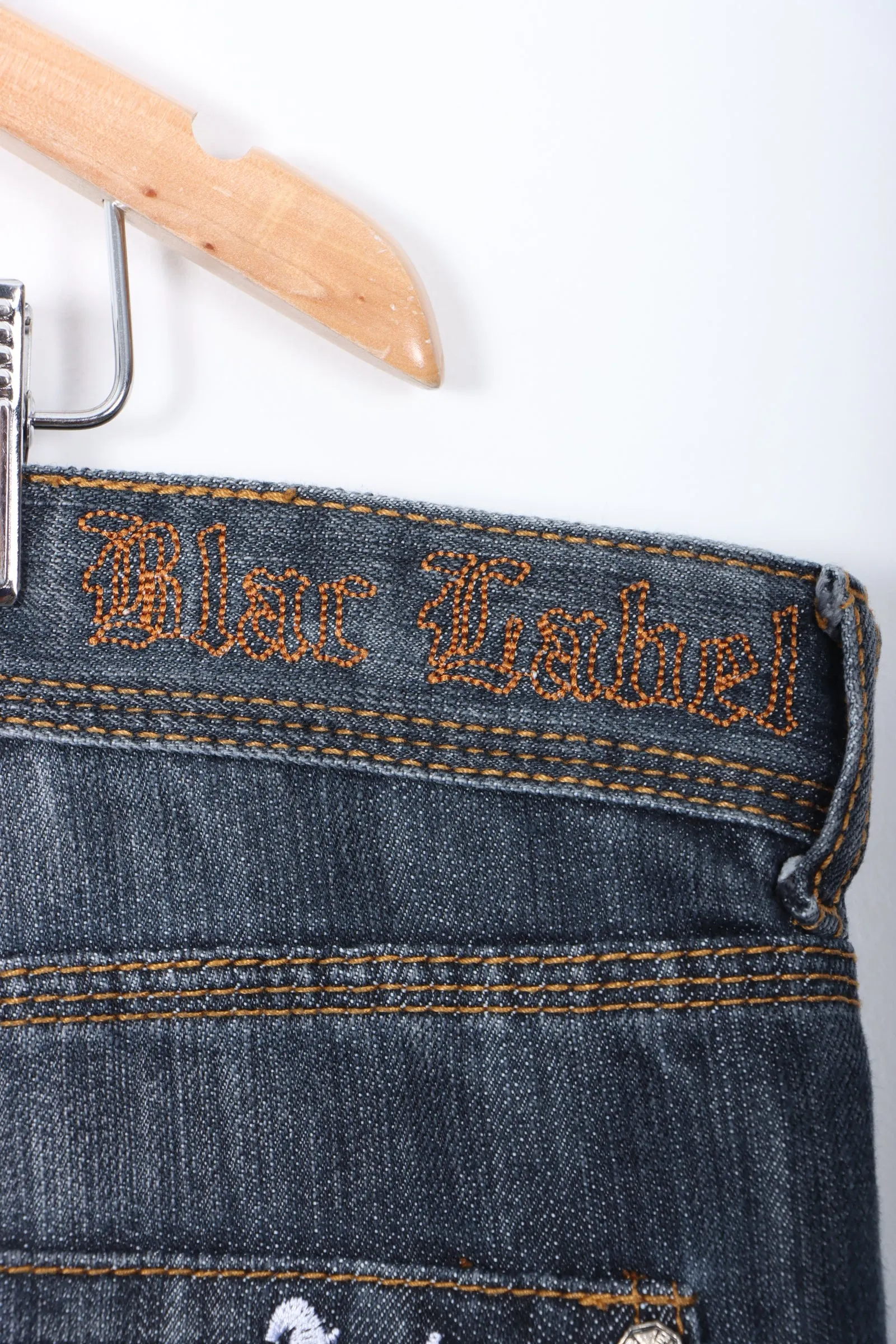 BLAC LABEL 'Loyalty' Embroidered Dark Wash Y2K Jeans (40)