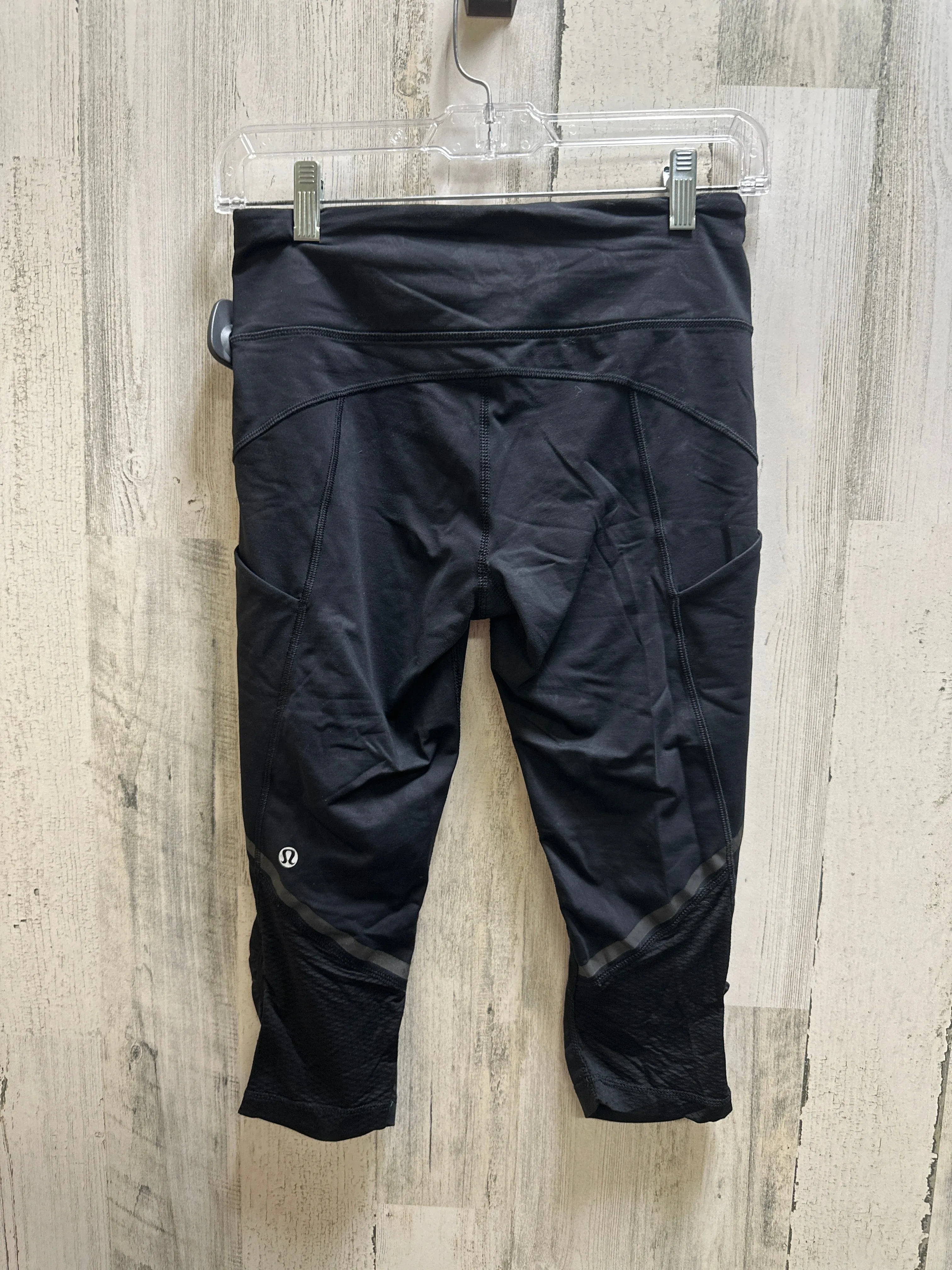 Black Athletic Leggings Capris Lululemon, Size 4