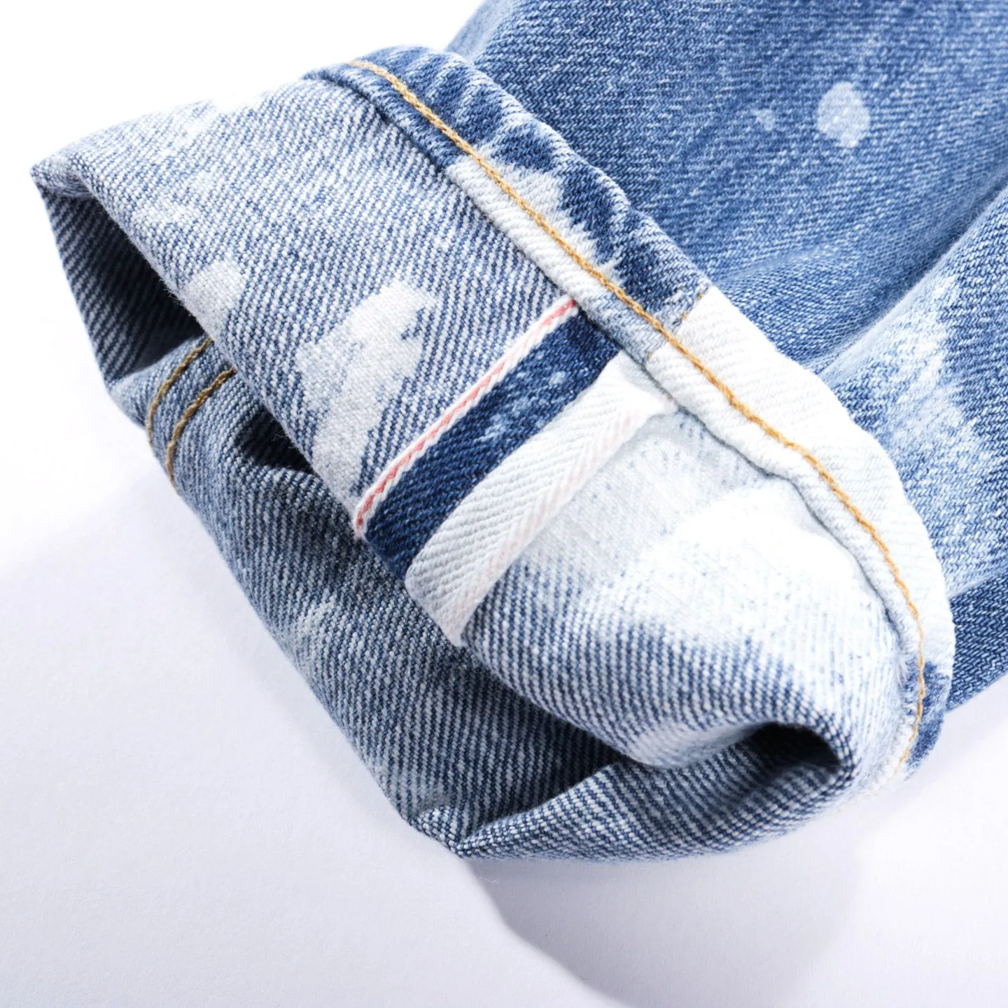 BLUE BLUE JAPAN SELVEDGE DENIM "KAGO BASSEN" WORN-OUT SLIM JEANS