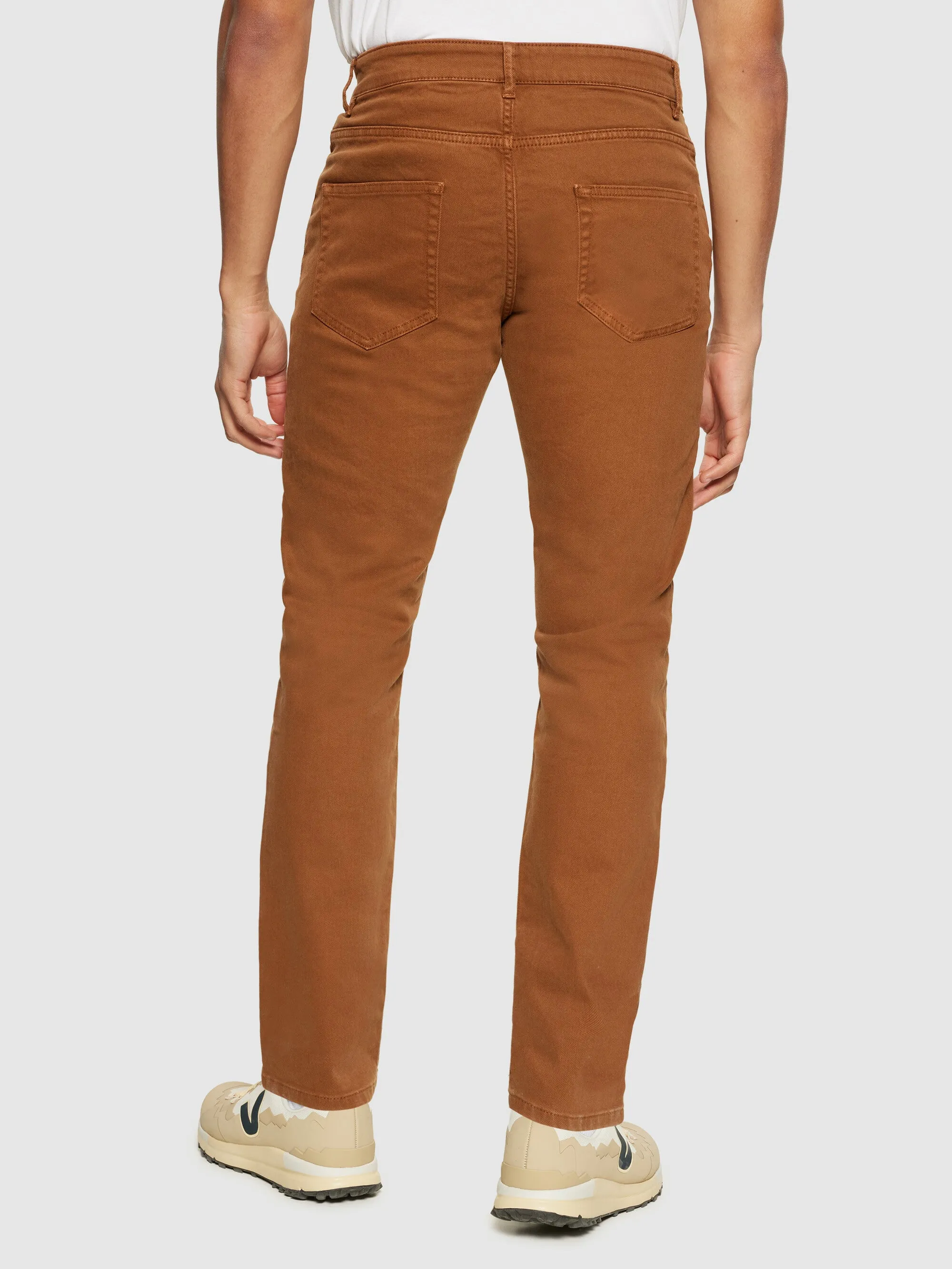 CHUCK regular garment dyed 5-pocket pant - GOTS/Vegan - Dachshund