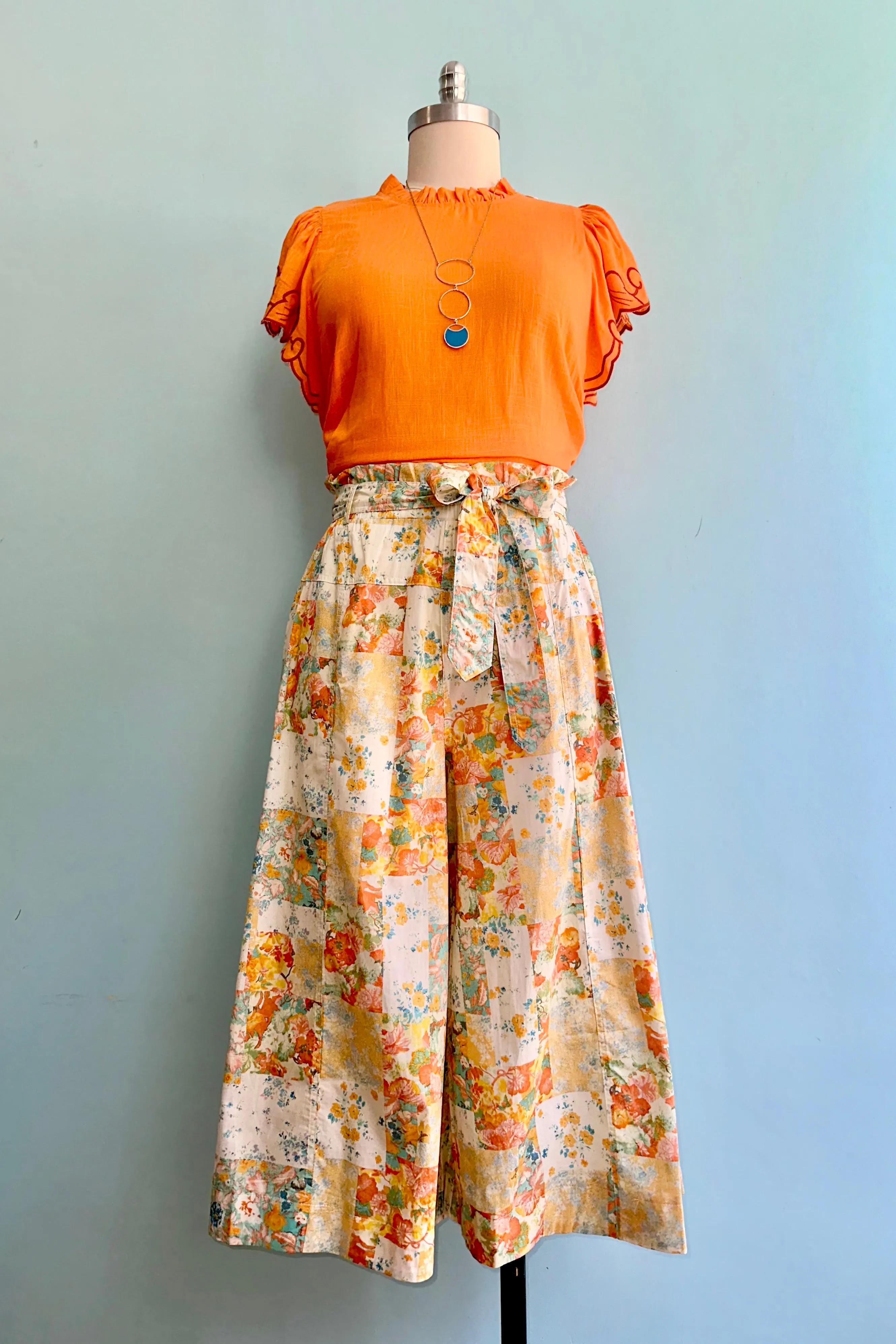 Coral Floral Wide Leg Cropped Pants