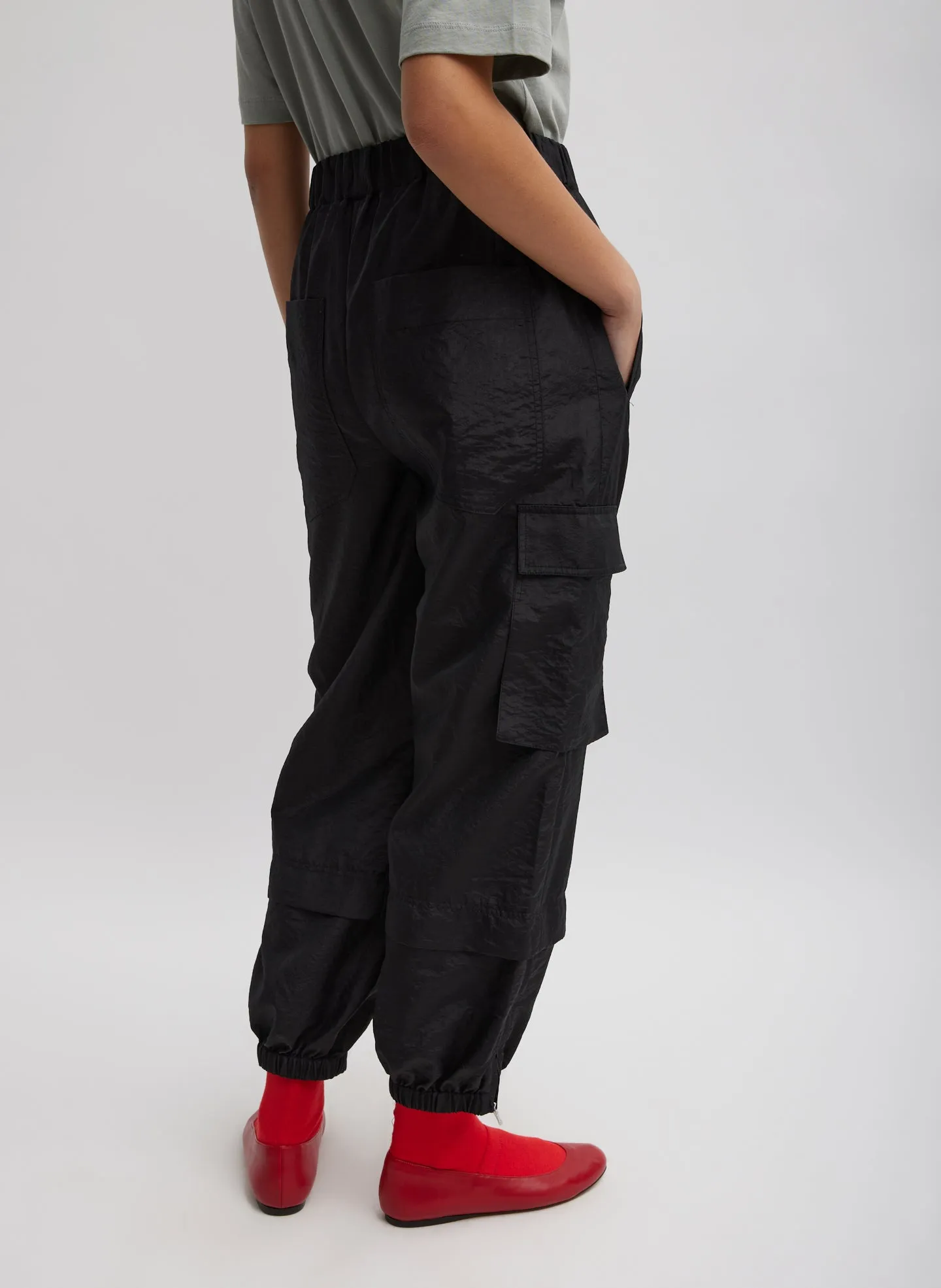 Crispy Nylon Wilt Pull On Jogger