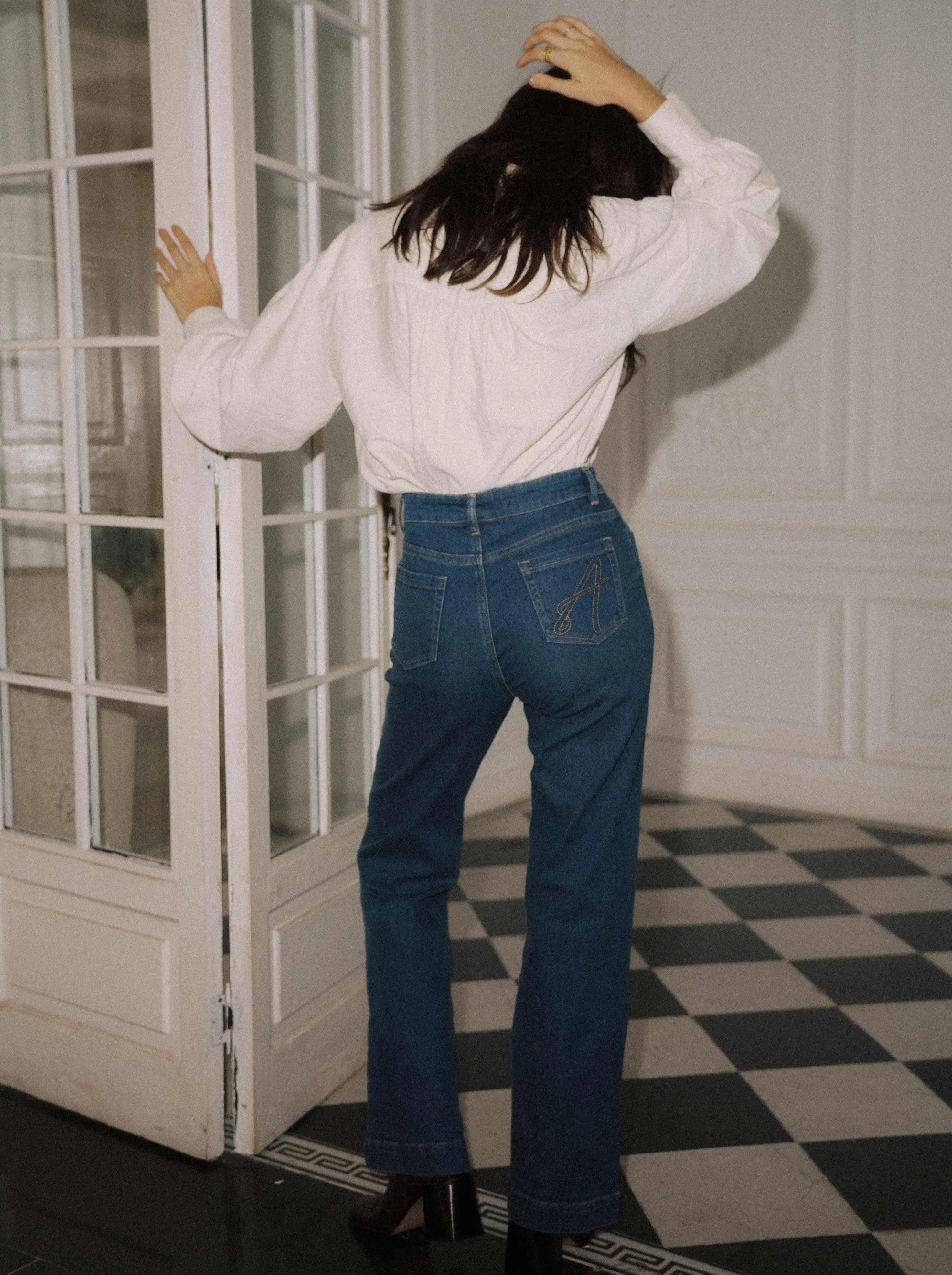 Demi Jeans