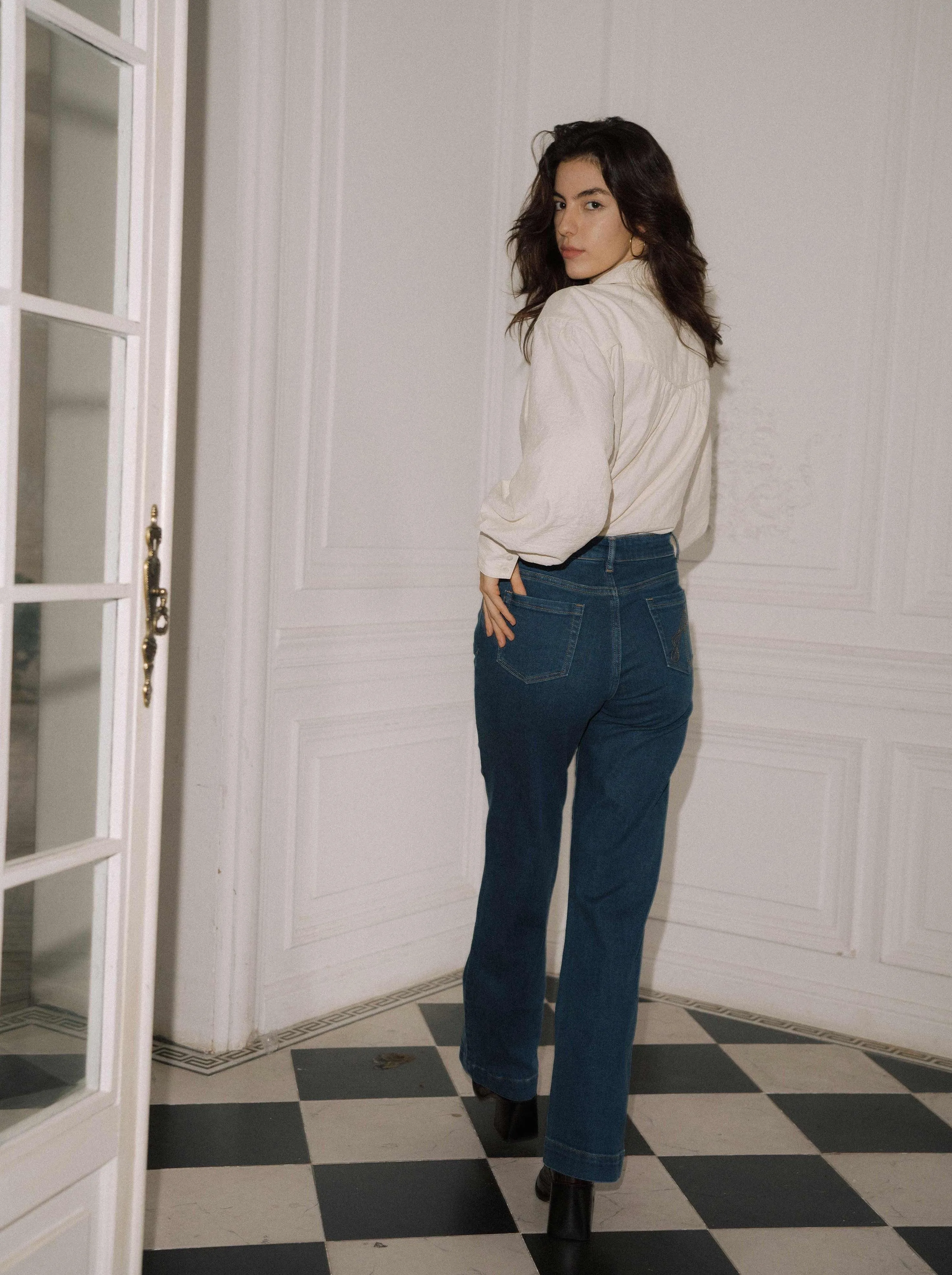 Demi Jeans