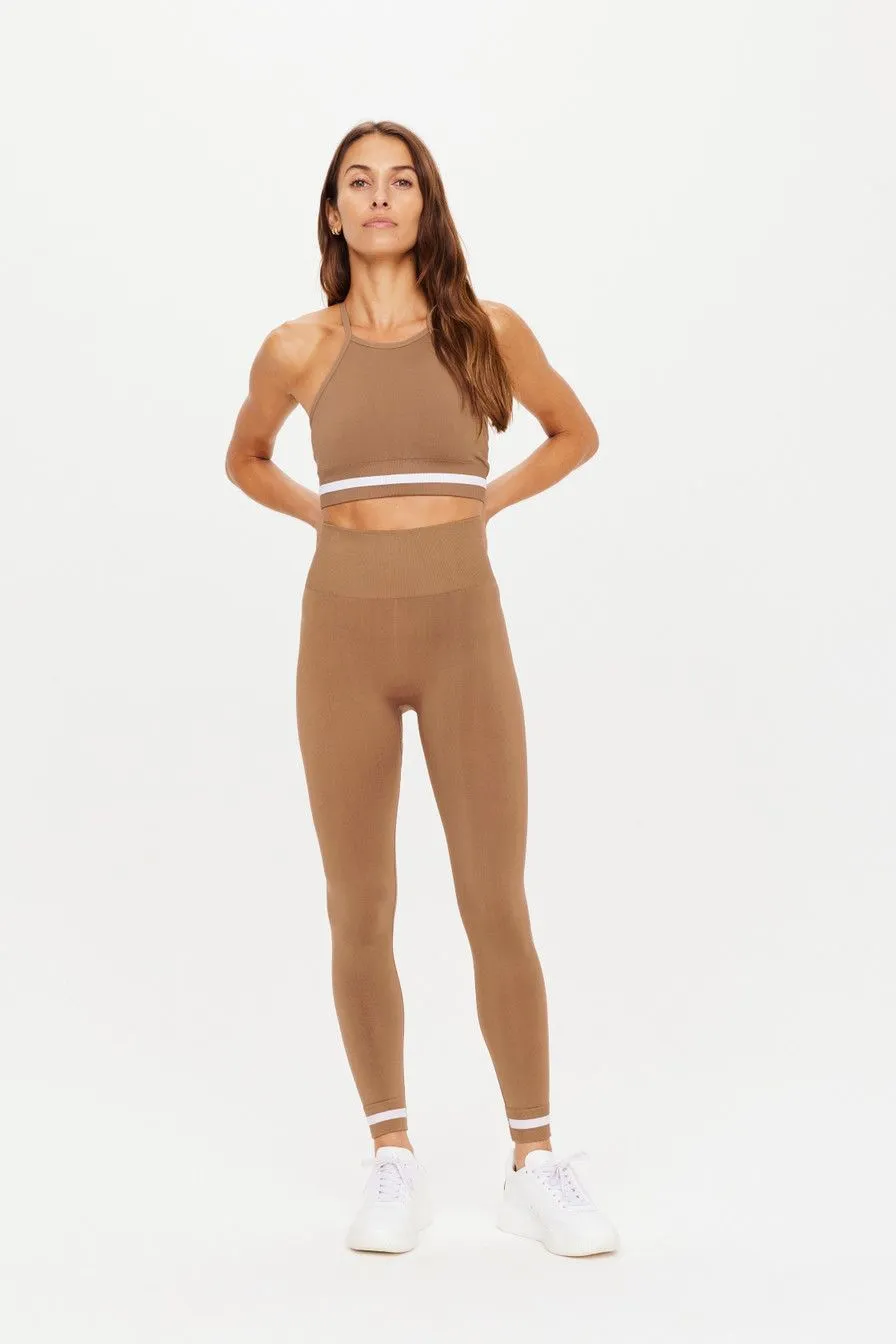 Form Seamless 25In Midi Pant | Mocha