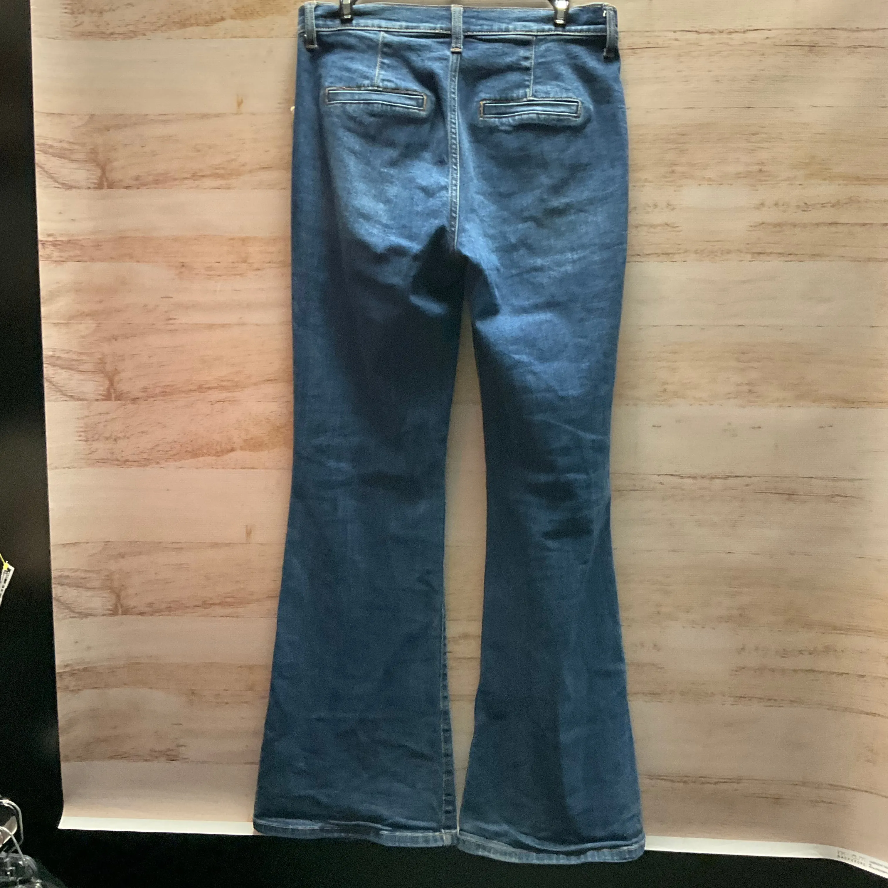 Jeans Flared By Clothes Mentor In Blue Denim, Size: 9