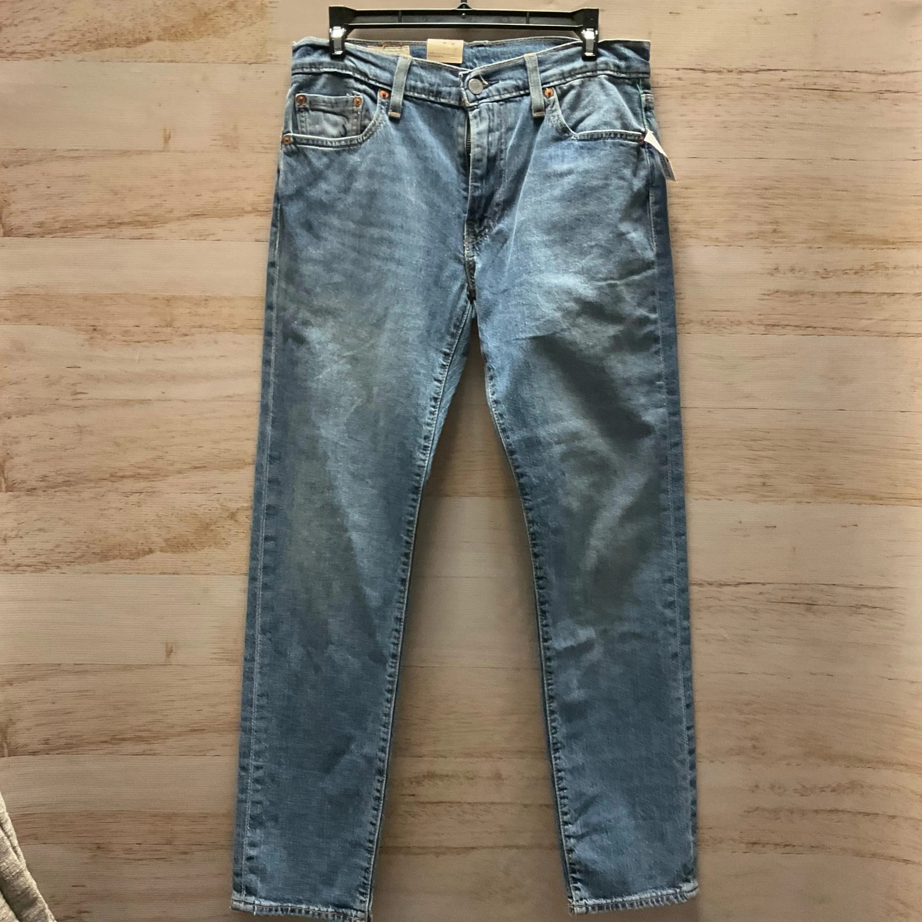 Jeans Straight By Levis In Blue Denim, Size: 6