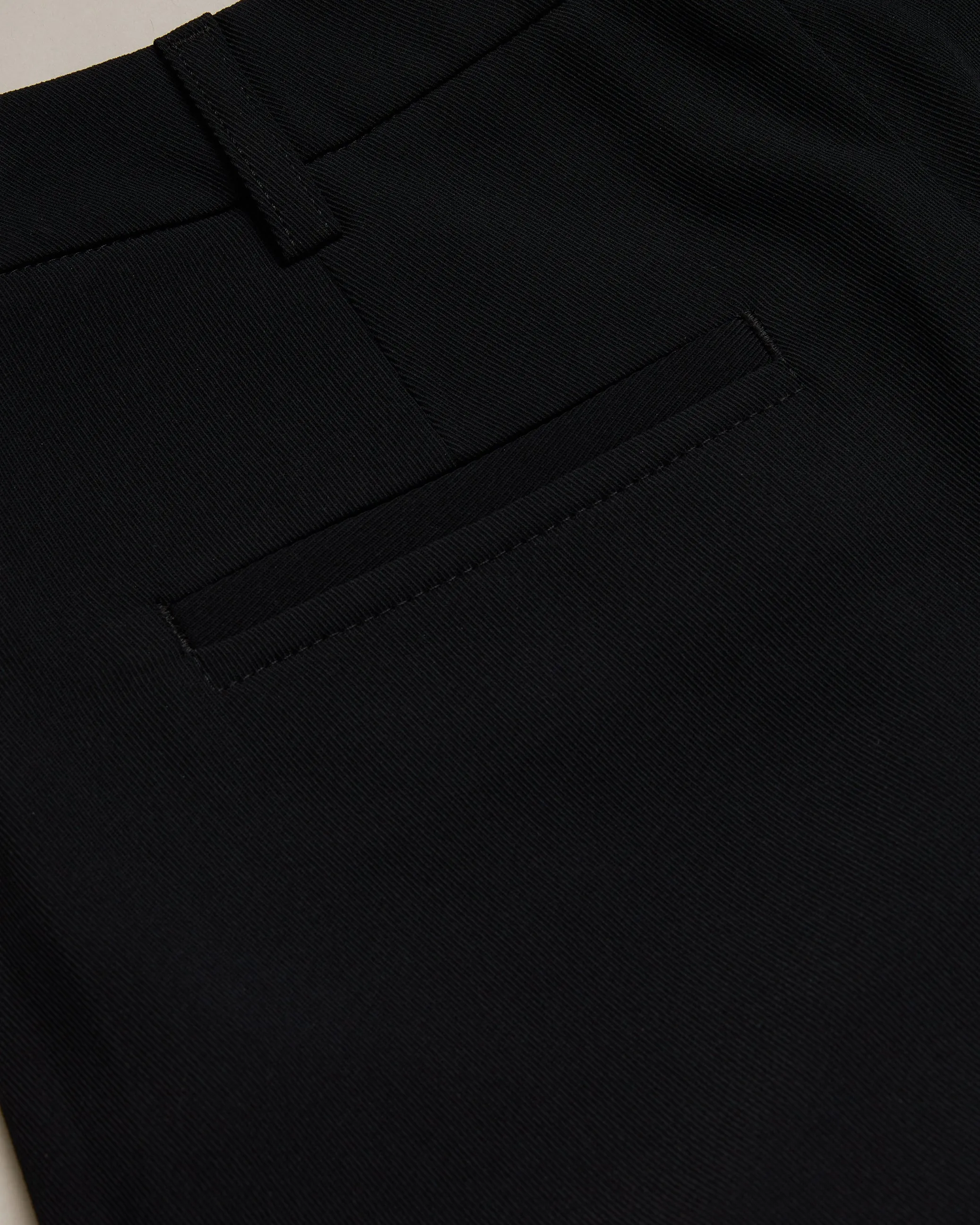 Lohren Pleat Front Tapered Leg Trouser Black