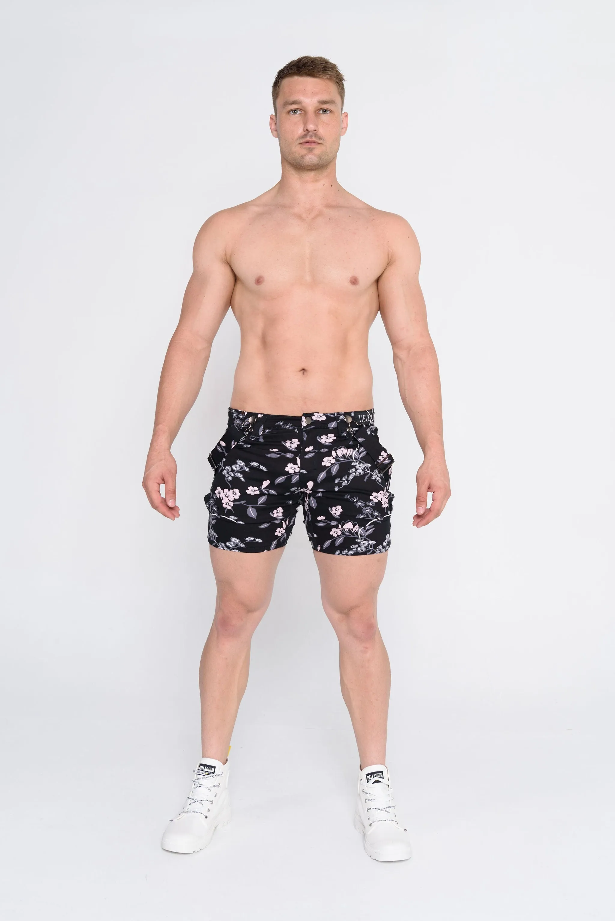 Luq Black Blossom Short