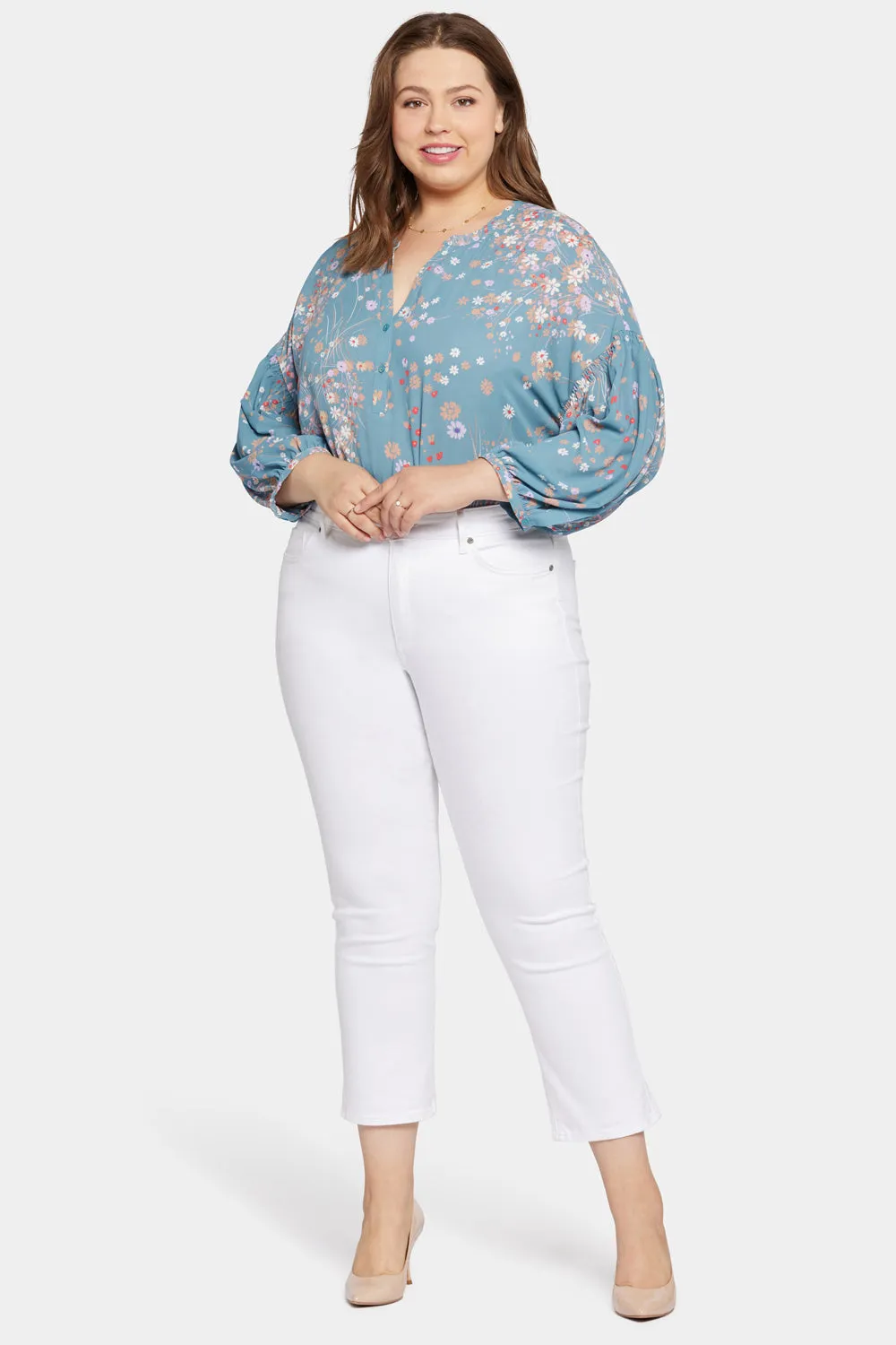 Marilyn Straight Ankle Jeans In Plus Size - Optic White