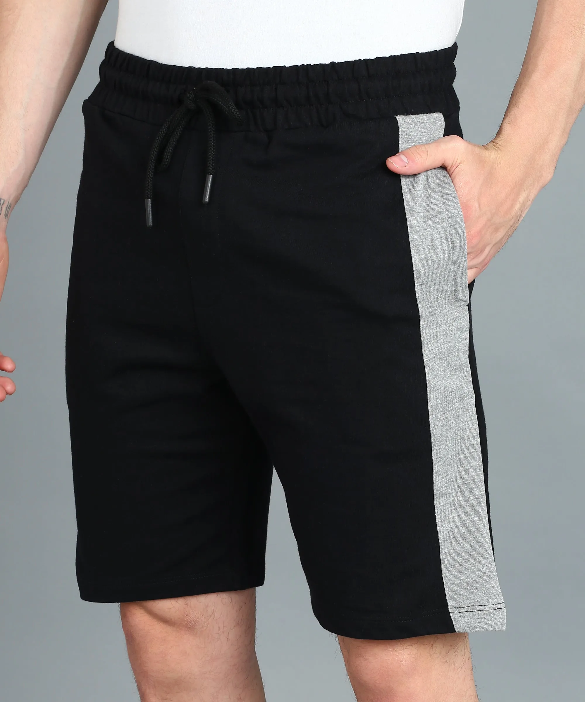 Men's Black Cotton Color-Block Regular Shorts Stretchable